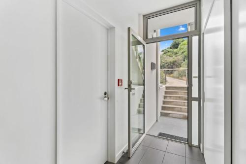 Gambar di galeri bagi Tranquil Modern Studio di Queenstown