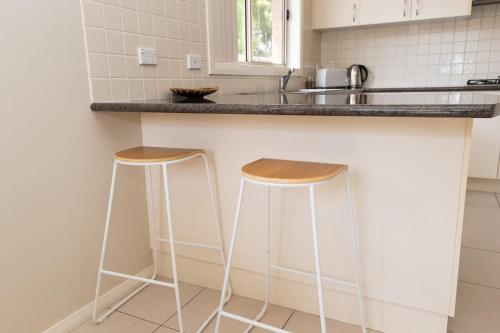 Η κουζίνα ή μικρή κουζίνα στο Franklin Villa, Central, Comfy & Convenient