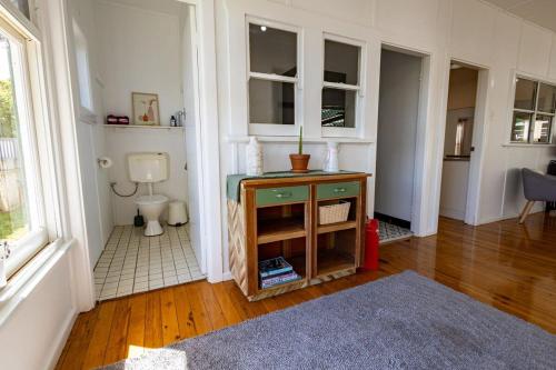 Φωτογραφία από το άλμπουμ του Crown Comforts - Family Escape, Firepit σε Dubbo