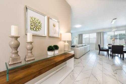 Private Pool, Modern Elegance, Ideal Locale photo 11