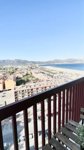 Apartament estilós i renovat a primera línia, amb vistes privilegiades!