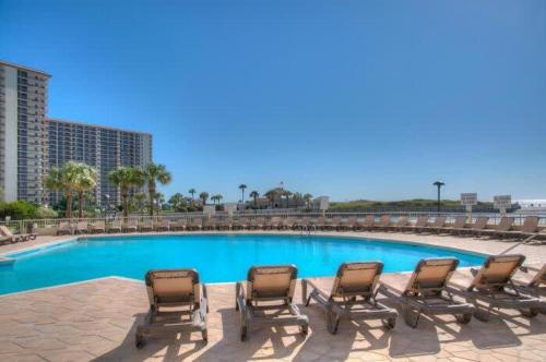 Oceanfront Condo Huge Pools Top Rated Ocean Creek Resort photo 33