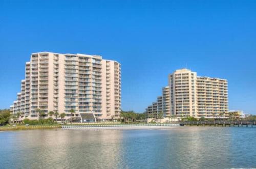 Oceanfront Condo Huge Pools Top Rated Ocean Creek Resort photo 40