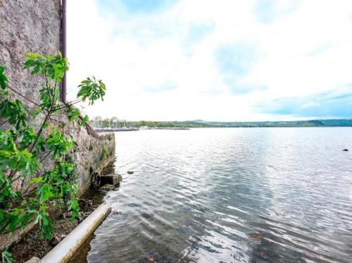 a view of a large body of water at Il laghetto 19 in Capodimonte