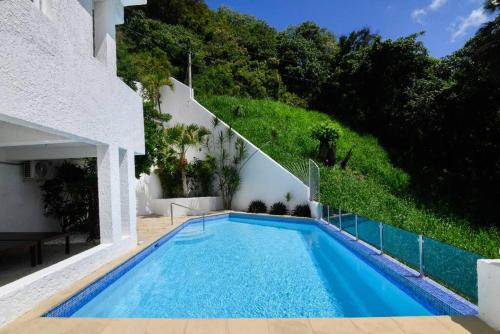 Swimming pool sa o malapit sa Casa Jobo - Mountain & Sea Panoramic view- 3Bedrooms