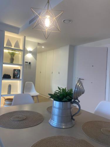 Modern new apartment, Perfect for golf and digital nomads , sea view and parking photo 17