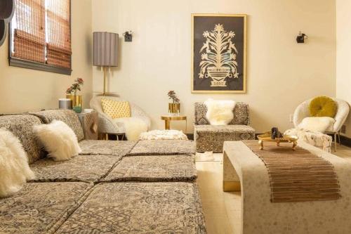 Гостиная зона в Boho Lux