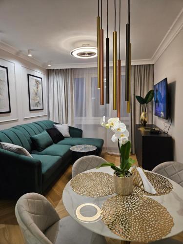 Posedenie v ubytovaní Apartament Deluxe Centrum Warszawa
