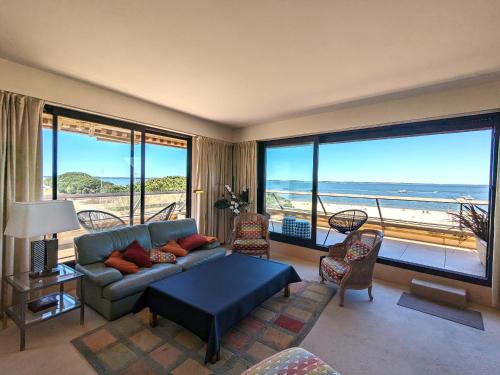 Grand Appartement avec Terrasse, Clim, WIFI et Parking à Arcachon - FR-1-420-144