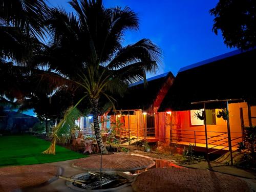 Κήπος έξω από το Tây Đô Homestay Cần Thơ