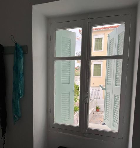 Φωτογραφία από το άλμπουμ του Galaxidi Authentic Rooftop House στο Γαλαξίδι