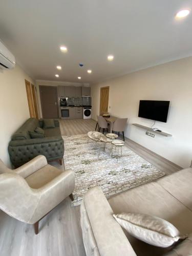 Χώρος καθιστικού στο Rena Grand Residence & Suit