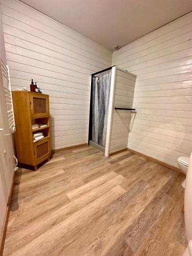 Fotografie z fotogalerie ubytování Villa Hyper Centre Le Blanc Type Hotel Entrée Autonome v destinaci Le Blanc