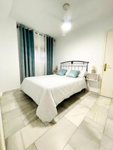 Apartment Queen Pompeyos con Parking bajo reserva Tendillas Mezquita-Catedral