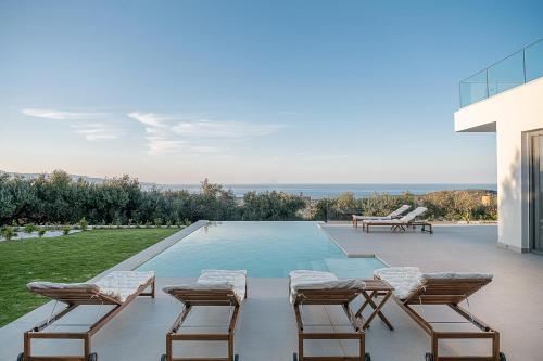 Villa Zefyros With Sea View