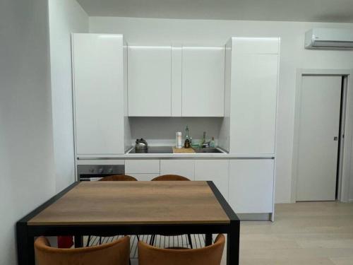 Modern apartment - Walking distance to Milan Central Station