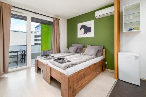 Atrium Residence Deluxe suite-Free Parking garage same building 1082 Budapest, 8 Corvin sétány kép - 3