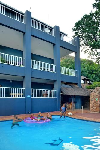Kolam renang di atau dekat dengan The Shore House