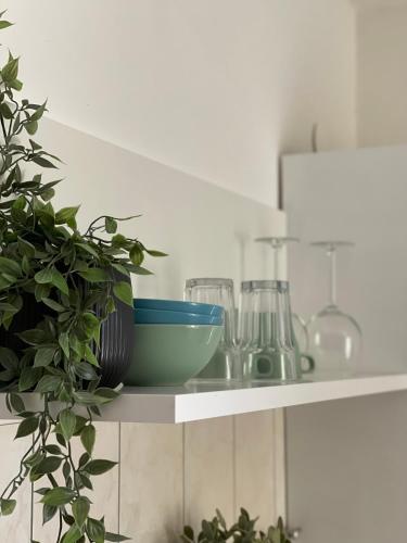 PAMA LUKO Apartment with Snack Kitchen, GYM & Tennis,100m from sea