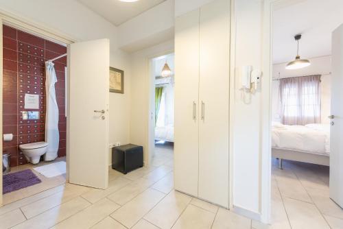 Voula Sea View Home with Jacuzzi Newly Refreshed 2026