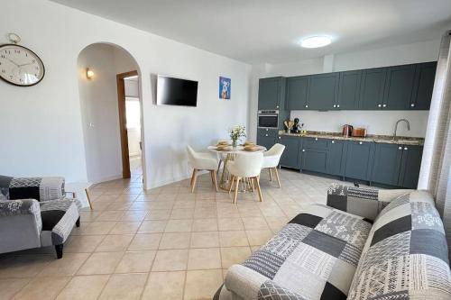 Casa Azahar luxury two bedroom top floor apartment