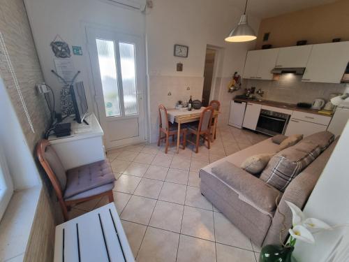 LJUBO M Apartment on great location, 10 m from the beach