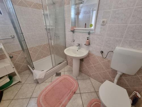 LJUBO M Apartment on great location, 10 m from the beach