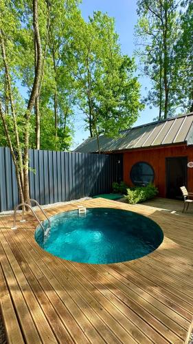 Πισίνα στο ή κοντά στο Pentalow Cabin