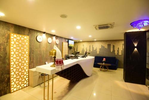 Un lugar para sentarse en Click Hotel Guwahati