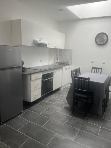 Photo de la galerie de l'établissement La rose de villepinte, à Villepinte