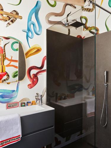Toiletpaper Living photo 55