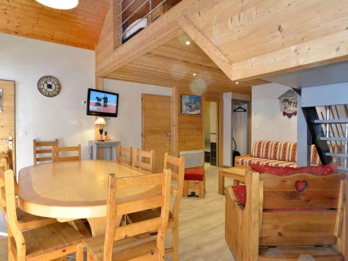 Spacieux 4 pièces avec mezzanine, balcon et parking, à 2 pas de Super-Châtel - 7 pers.