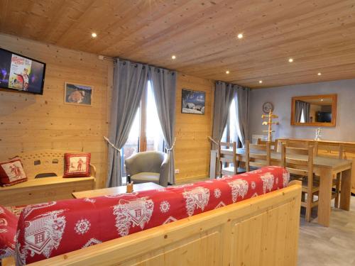 Appartement Châtel 3 pièces, 4 pers, proche remontées, balcon, jardin, parking, WIFI, équipements complets