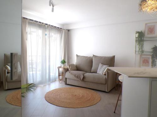 Modern Stylish Apartment near Poniente Beach