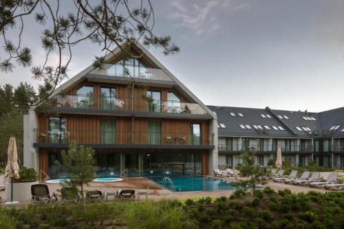 Bazén v ubytování Hotel Saltic Resort & Spa Łeba nebo v jeho okolí