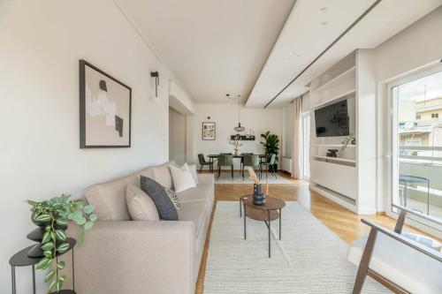 Luminous 3BR Apartment in Cholargos by UPSTREET