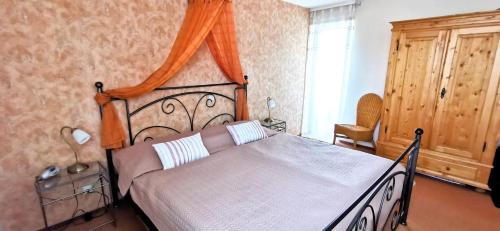 Postel nebo postele na pokoji v ubytování BodenSEE Apartment Oberuhldingen Krummes Land