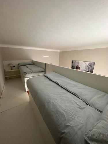 LE14 Duomo-Loreto Acomfortable Apartment