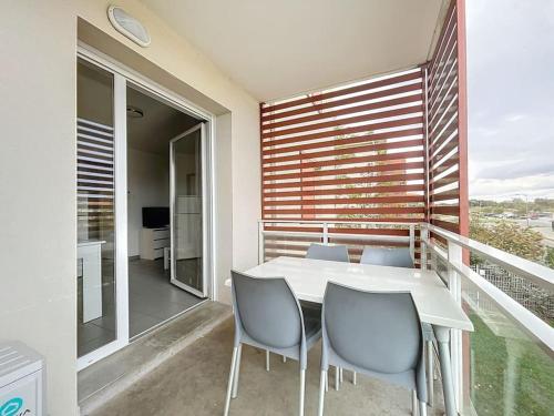 3317-Appartement 6 couchages avec Piscine