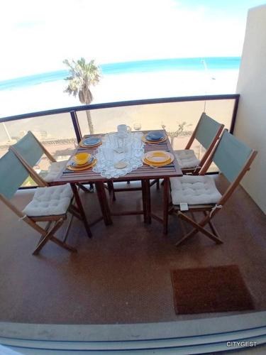 Studio vue mer, ascenseur, parking - 4NOUM11