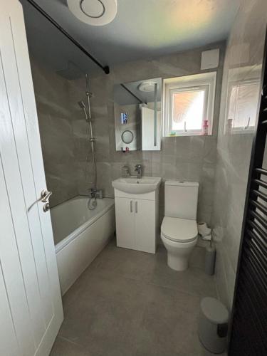 Modern Luxury apartment Liverpool photo 4