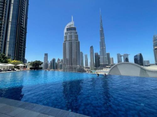 The Address Fountain Views - Residence 2 Bedroom with Burj Khalifa view and access to Dubai mall