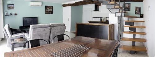 Gallery image of Duplex la galerie in Saint-Herblain