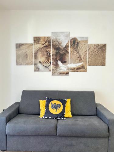a lion painting panel wall art at LA Home - Animal House in Viareggio