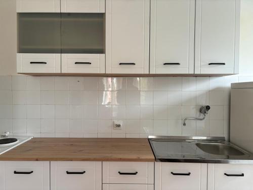 Η κουζίνα ή μικρή κουζίνα στο La mia casa
