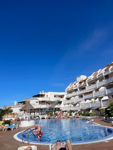 Los Geranios paradise