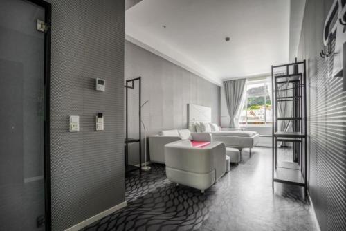 Postel nebo postele na pokoji v ubytování Magic Hotel & Apartments Kløverhuset