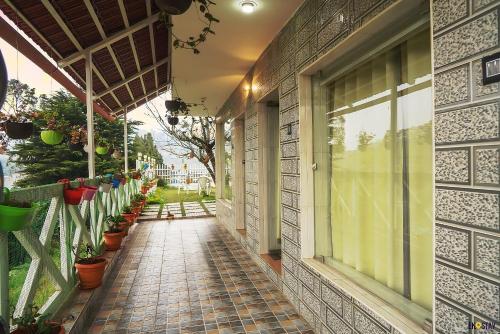 Budova, kde se vila nachází