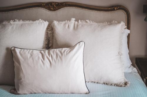 Katil atau katil-katil dalam bilik di The Hare & Hounds Inn