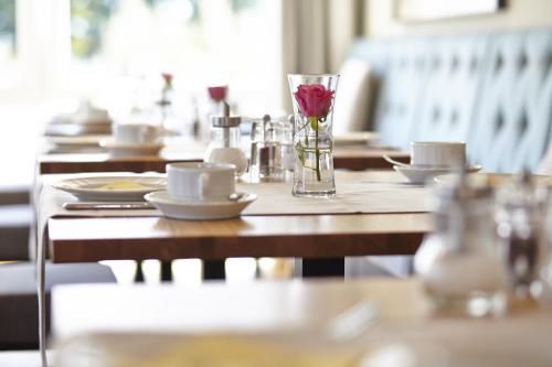 Hotel Erholungにあるレストランまたは飲食店
